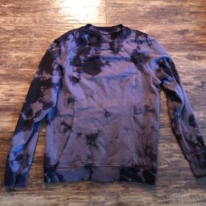 Women lululemon crewneck sweater